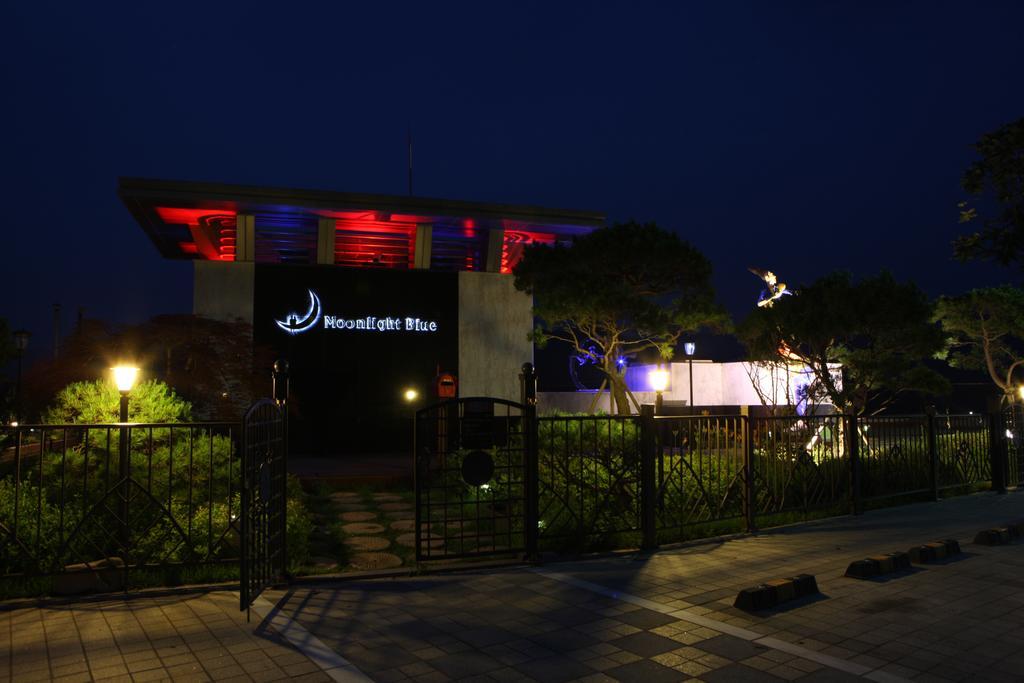 Moonlight Blue Pension Gapyeong Ngoại thất bức ảnh