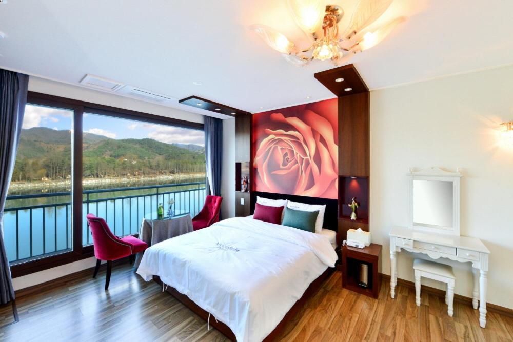 Moonlight Blue Pension Gapyeong Ngoại thất bức ảnh