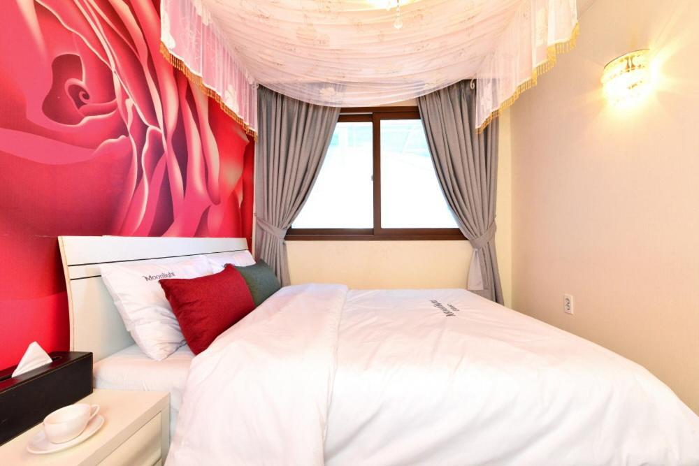 Moonlight Blue Pension Gapyeong Ngoại thất bức ảnh