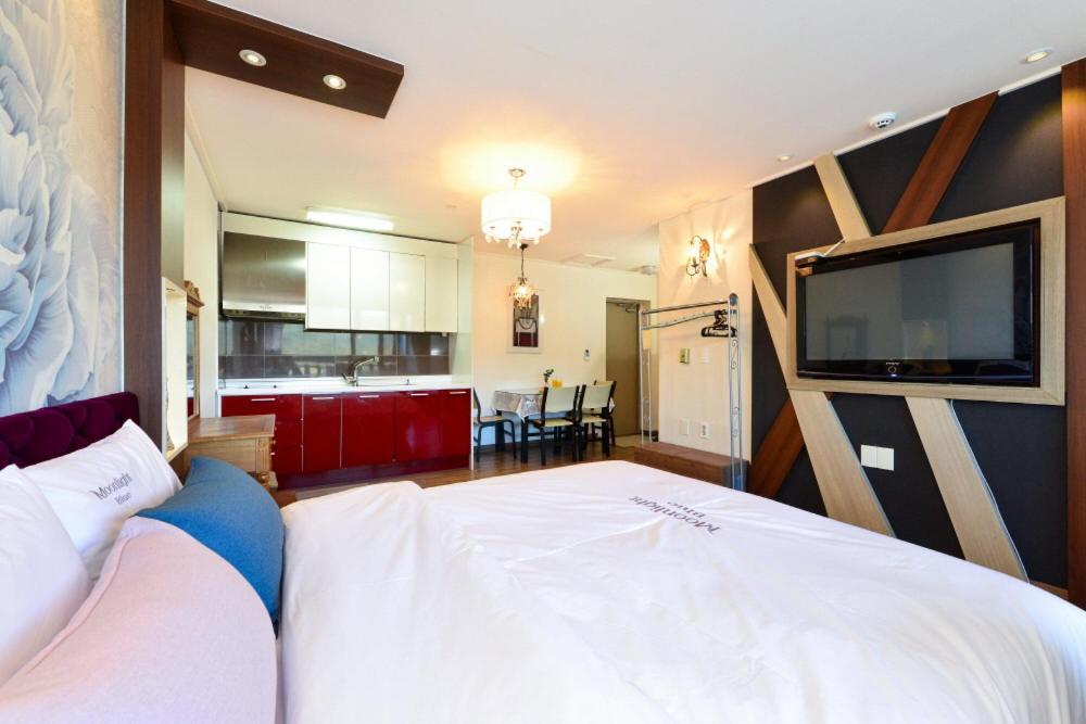 Moonlight Blue Pension Gapyeong Ngoại thất bức ảnh